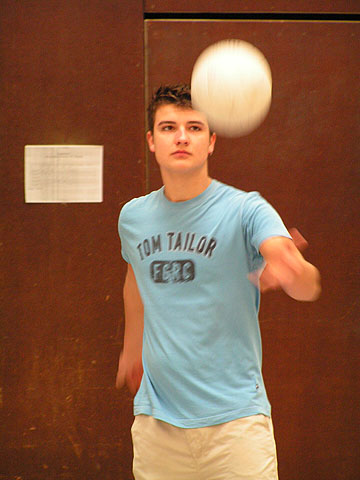 Volley2.jpg