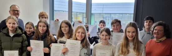 Zertifikatsverleihung an die Schulwegbegleiter